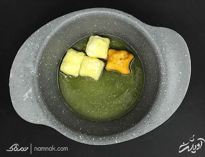 سرخ کردن خمیر گوش فیل سرخ کردن گوش فیل